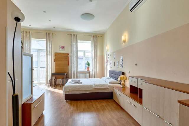 Апартаменты Studio with amazing view to Independence Square Киев-28